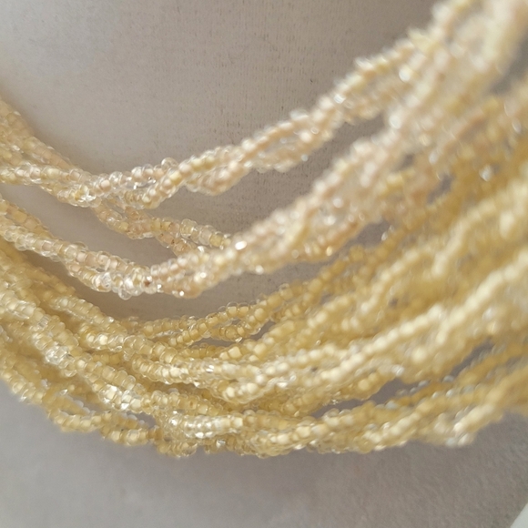 Vintage 60s Multi-Strand Beaded Choker Necklace • Cream • Hook Clasp - Picture 4 of 6